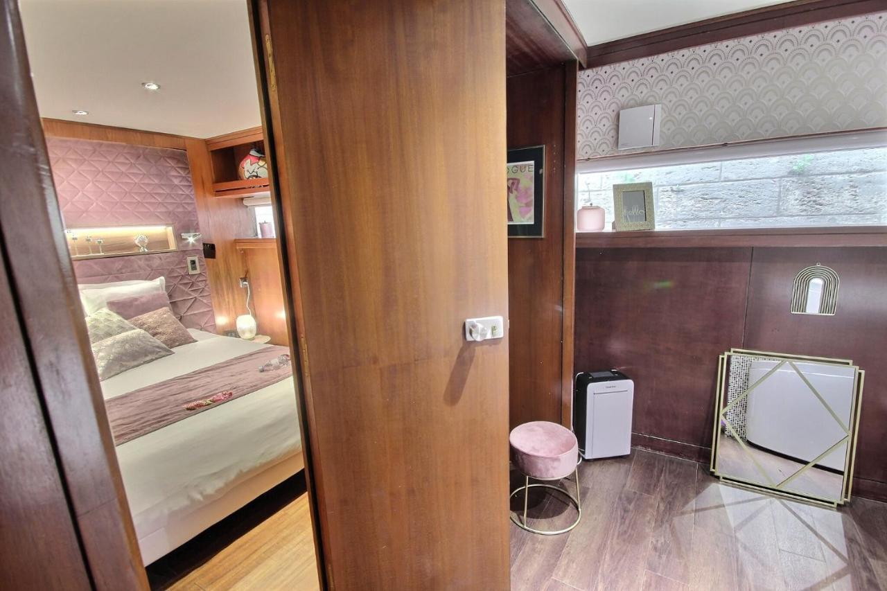 Vip Paris Yacht Hotel & Spa Exterior foto