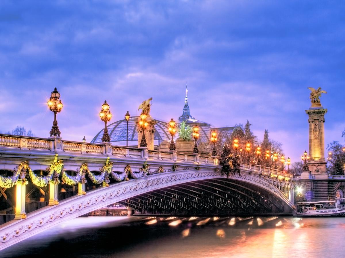 Vip Paris Yacht Hotel & Spa Exterior foto